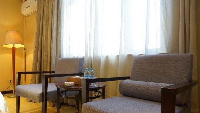 Yingfeng Hotel Донгуан Стая снимка