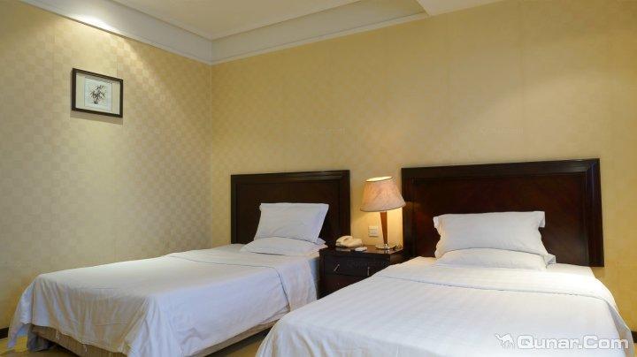 Yingfeng Hotel Донгуан Стая снимка